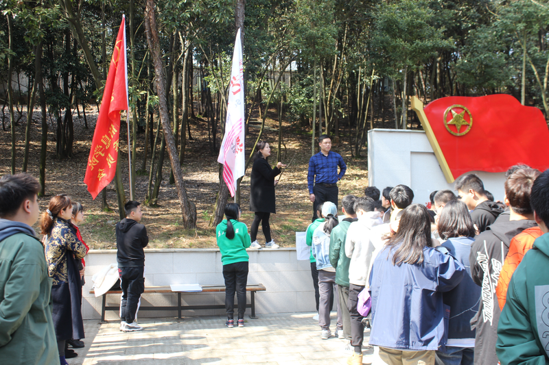 1552487425992042458.png 图片3.png
