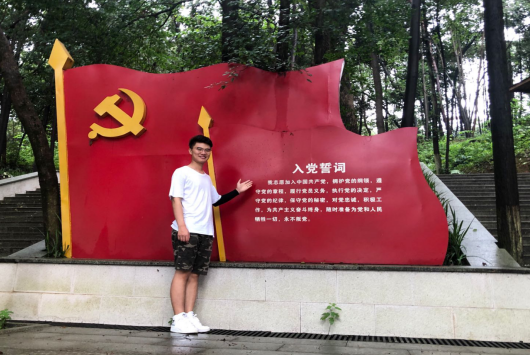 1594909113262076930.png 595.png