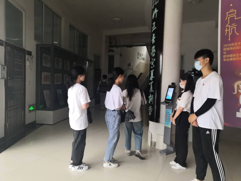 1594713989933060525.png 555.png